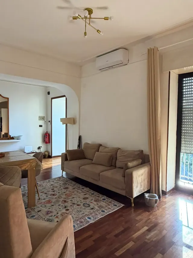 BookNoFees: Elegante see-woonstel met balkon – Castellammare Di Stabia