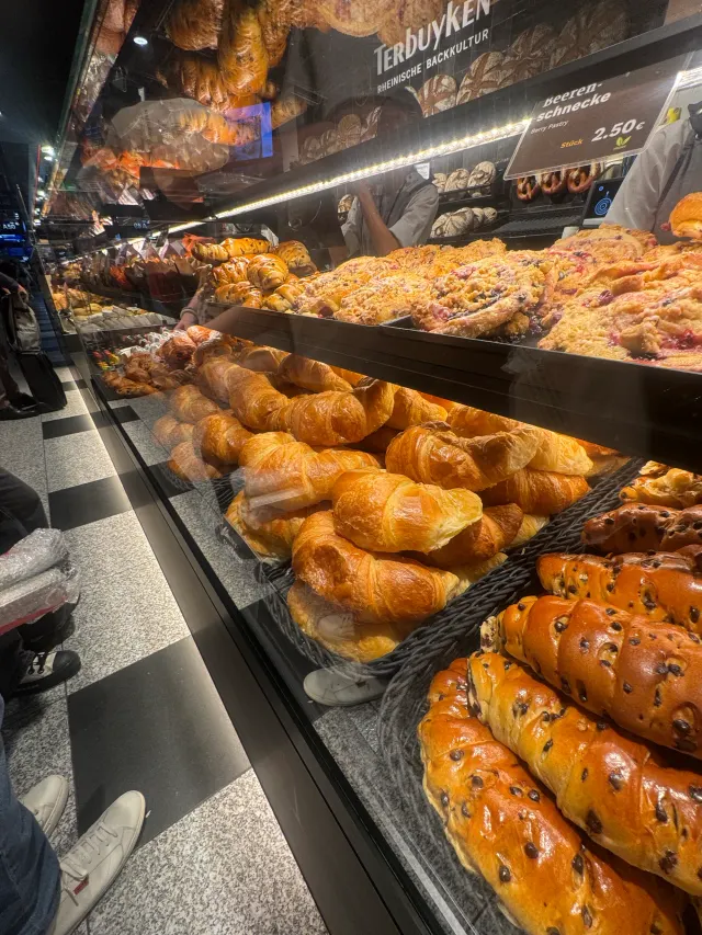 BookNoFees: Bakkery – Terbuyken – Düsseldorf – Terbuyken, foto 2