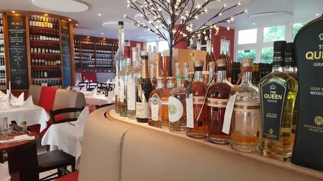 BookNoFees: Restaurant – Restaurant Tra Di Noi – Berlin – Tra Di Noi Restaurant, photo 2