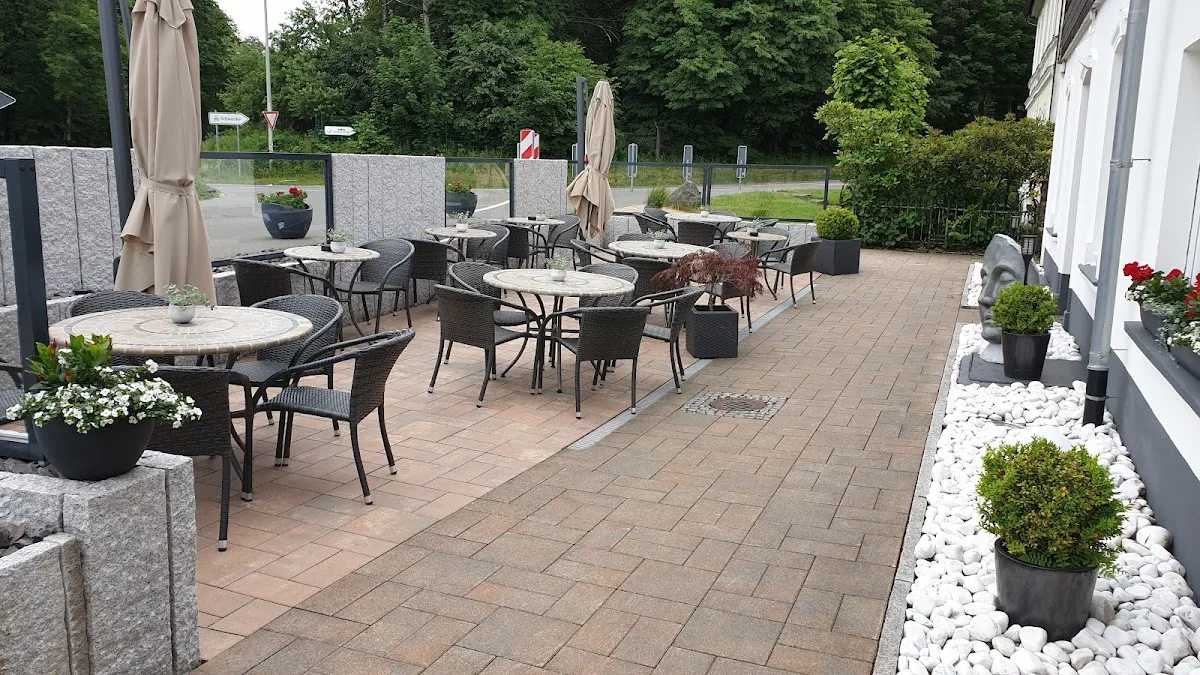 BookNoFees: Restaurant – Hotel "Am Schnüffel" (Inh. Heiko Lüsebrink) – Meinerzhagen – Hotel "Am Schnüffel" (owned by Heiko Lüsebrink), photo 1