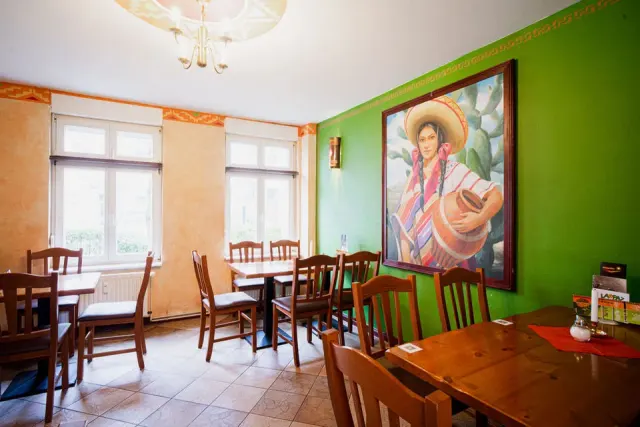 BookNoFees: Restaurant – La Paz – Berlin – La Paz, photo 2