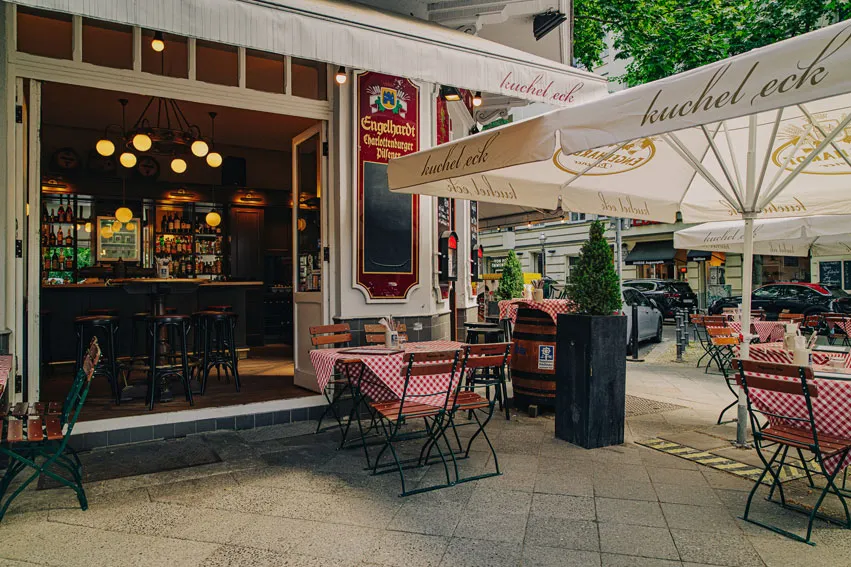 BookNoFees: Restaurant – Kuchel Eck – Berlin – Corner of the kitchen, photo 1