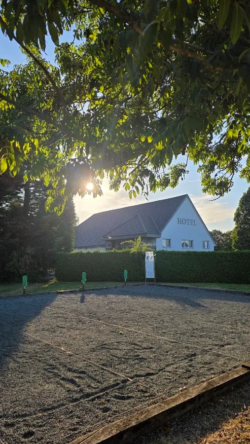 BookNoFees: Restaurant – Feldschlößchen Hotel – Geseke – Feldschlößchen Hotel, photo 2
