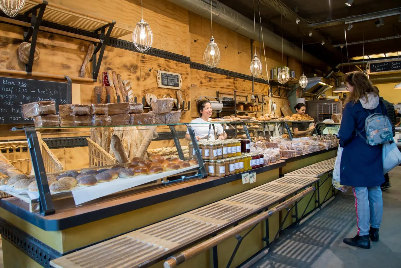 BookNoFees: Café – Bakhuys – Amsterdam – They are, photo 1