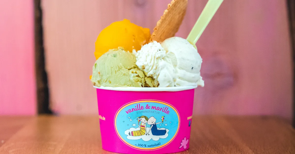 BookNoFees: Ice cream – Vanille & Marille Kreuzberg 61 – Berlin – Vanilla & Apricot Kreuzberg 61, photo 1