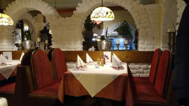 BookNoFees: Restaurant Fontäne, Herne