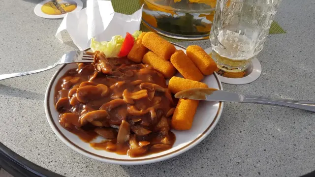 BookNoFees: Restaurant – Bei Steggers! – Marsberg – At Steggers!, photo 3