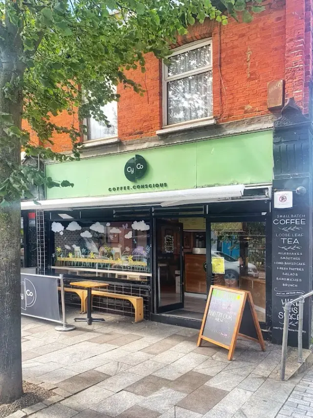 BookNoFees: Grumpy Goose, London