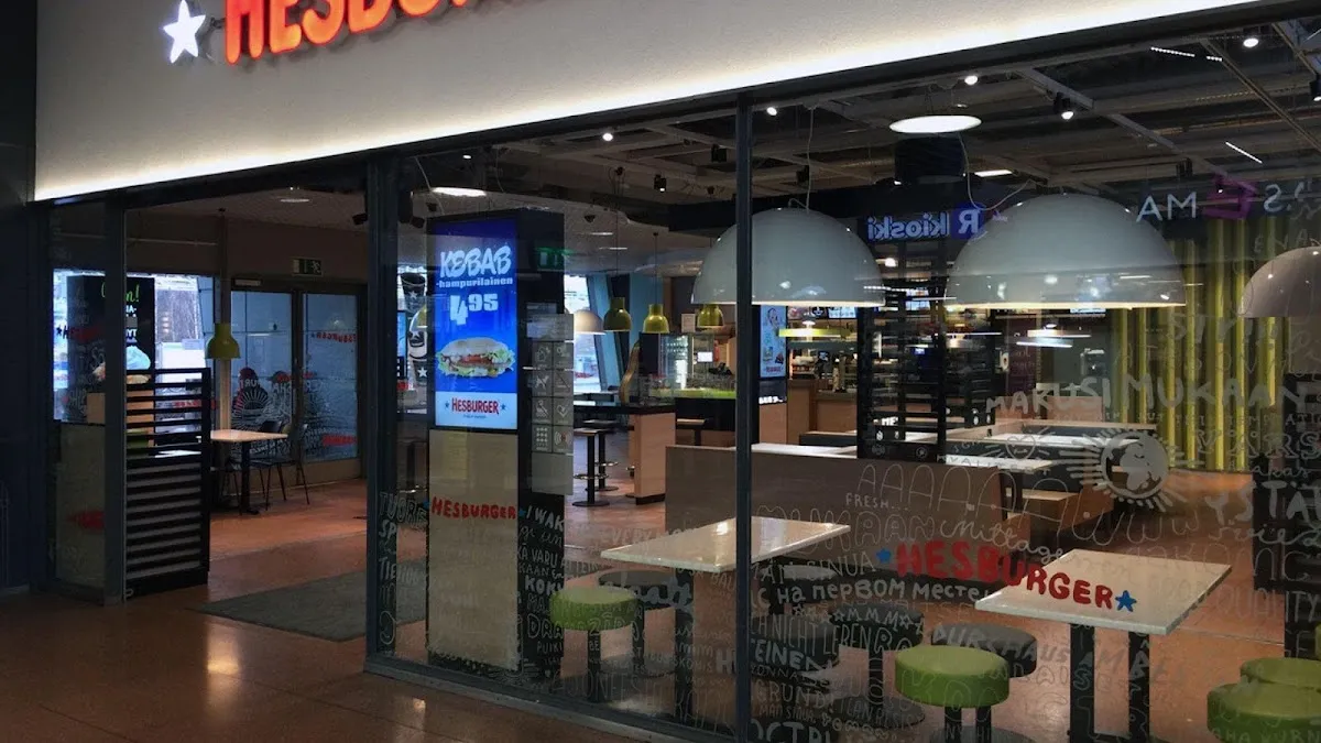 BookNoFees: Snack bar – Hesburger – Helsinki – Hesburger, photo 1