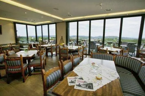 BookNoFees: Restaurant – Bobhaus – Winterberg – Bob House, photo 1