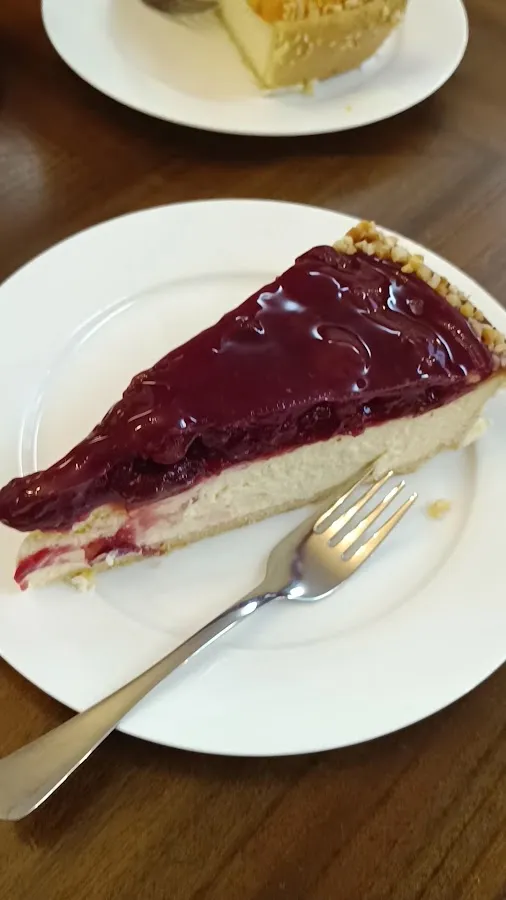 BookNoFees: Restaurant – Konditorei Café Wiacker – Herne – Wiacker Patisserie and Café, photo 3