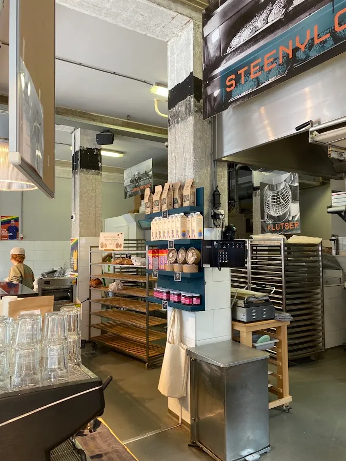 BookNoFees: Restaurant – BBrood! – Amsterdam – BBread!, photo 1