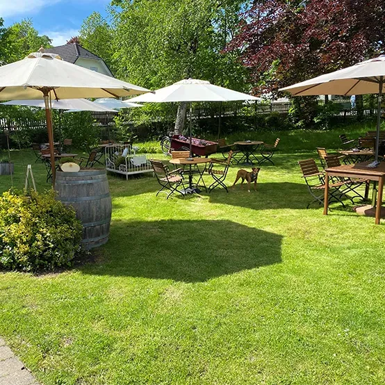 BookNoFees: Bakery – Das Hof-Café – Sundern – The Farm Café, photo 1