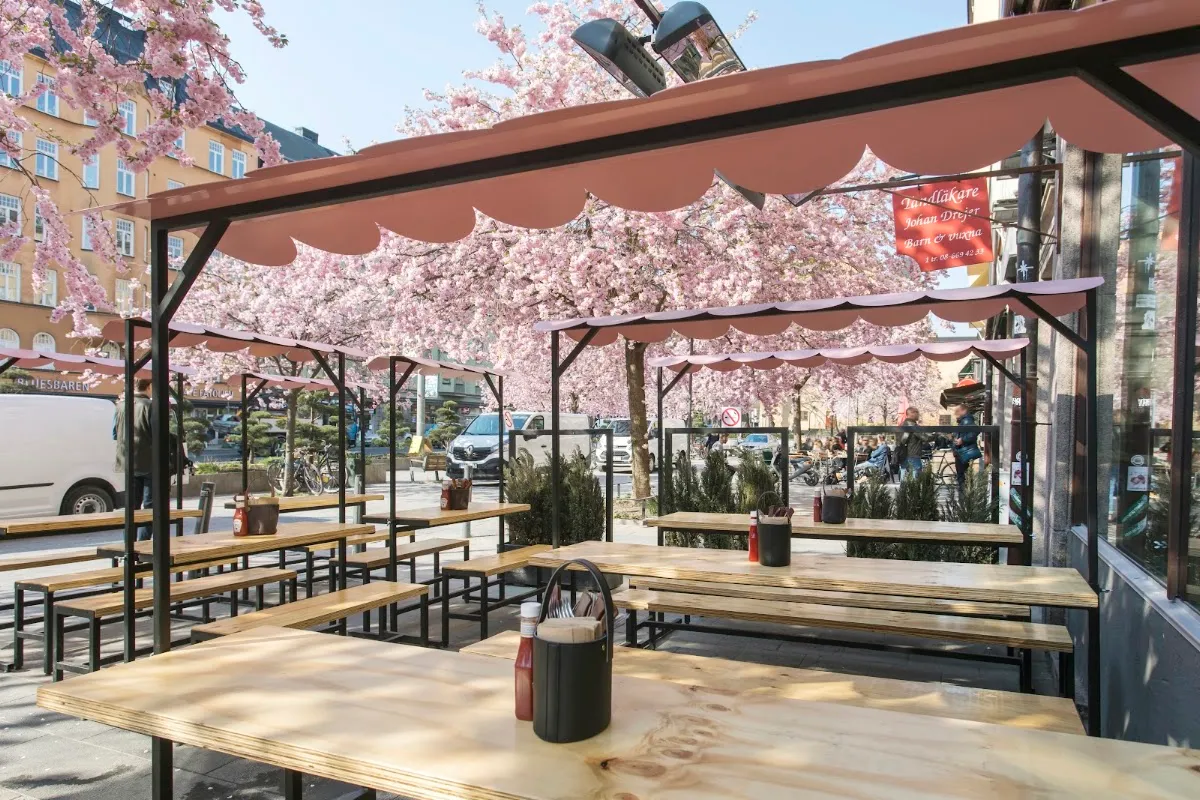 BookNoFees: Snack bar – Barrels Burgers & Beer – Stockholm – Barrels Burgers & Beer, photo 1
