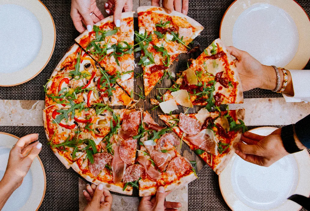 BookNoFees: Snack bar – Almond Pizza – Bucharest – Almond Pizza, photo 1