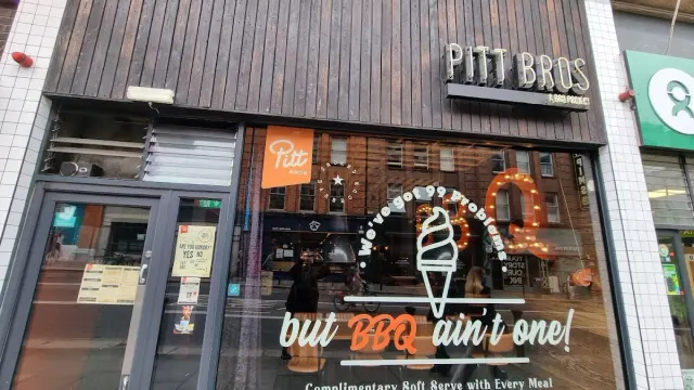 BookNoFees: Pitt Bros, Dublin