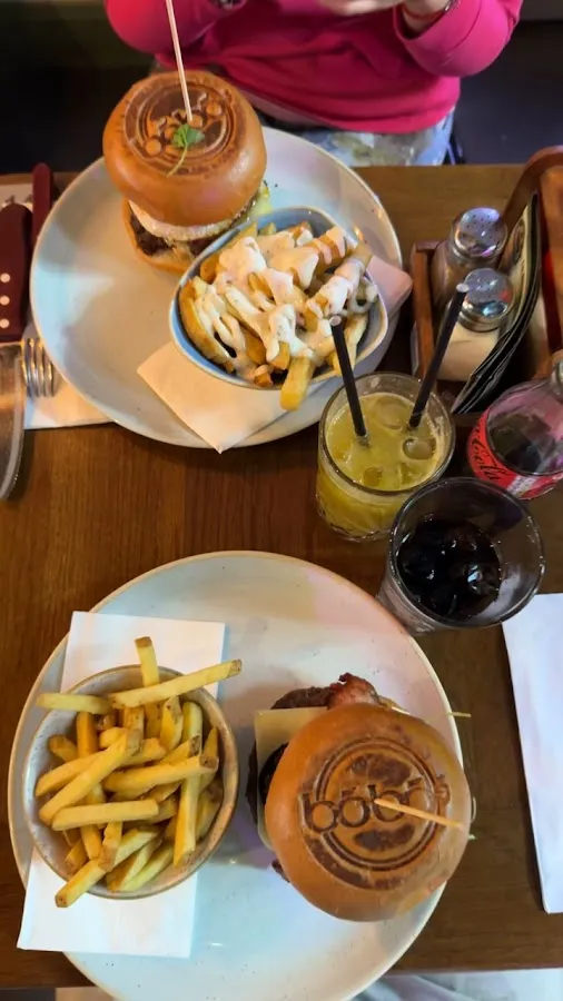 BookNoFees: Snack bar – Bóbó's – Dublin – Bobo's, photo 3