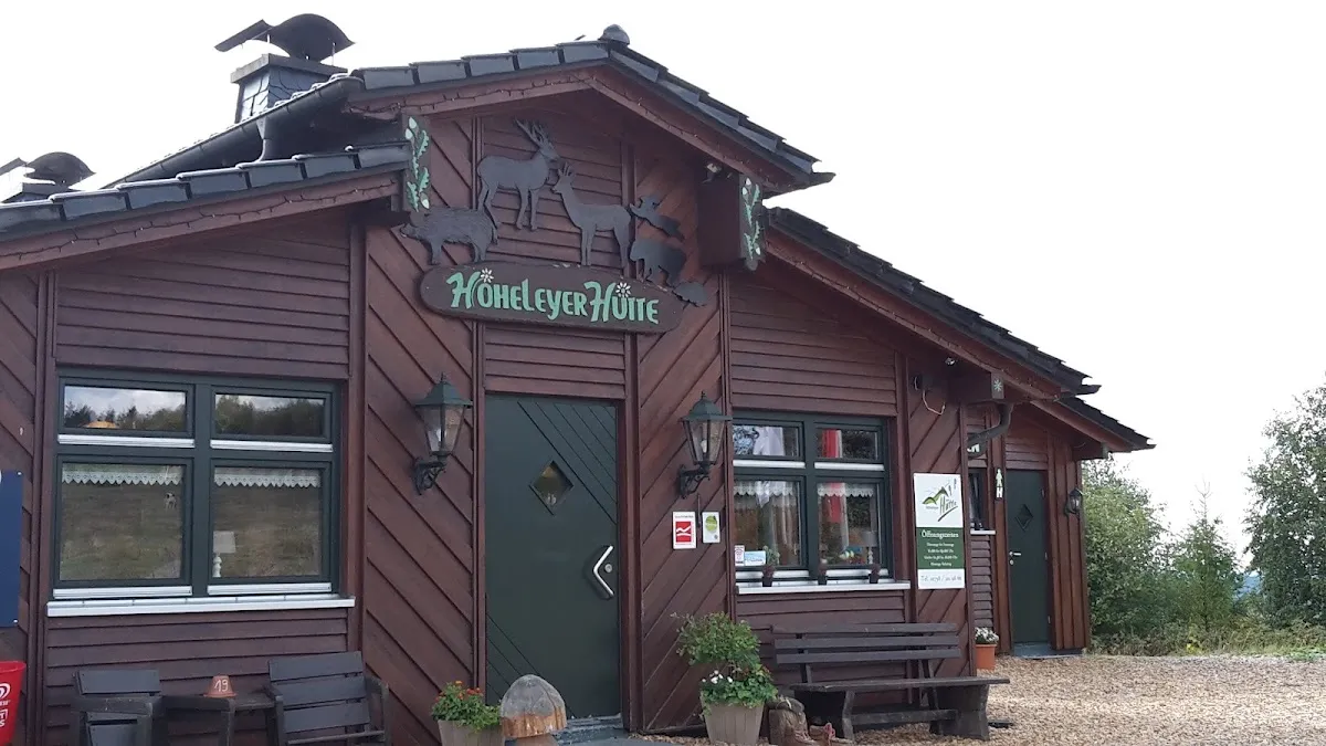 BookNoFees: Restaurant – Hoheleyer Hütte – Winterberg – Hoheleyer Hut, photo 1
