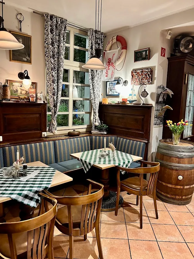BookNoFees: Restaurant – Brauhaus Drei Linden – Lünen – Drei Linden Brewery, photo 1