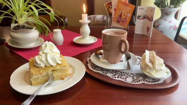 BookNoFees: Café – Tante Emma Café – Recklinghausen – Aunt Emma’s Café, photo 2