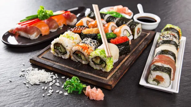 BookNoFees: Restaurant – Sakura Maru – Madrid – Cherry Blossom, photo 2