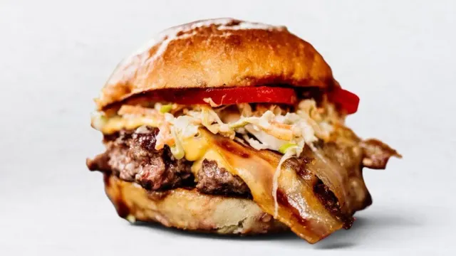 BookNoFees: Snack bar – Hood Burger – Ljubljana – Hood Burger, photo 2