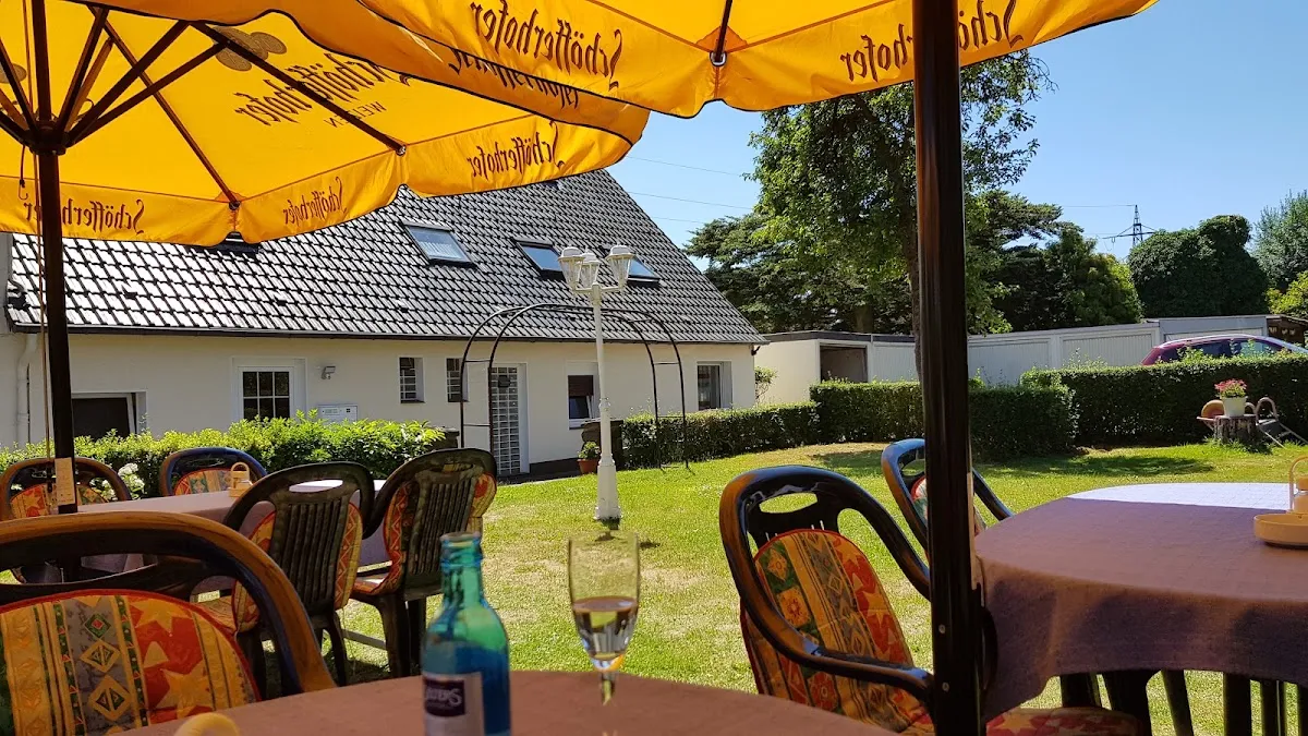 BookNoFees: Restaurant – Haus Huster – Herdecke – Huster House, photo 1