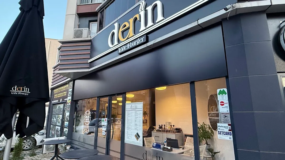 BookNoFees: Restaurant – Derin Köfte&Burger – Istanbul – Derin Köfte & Burger, photo 1