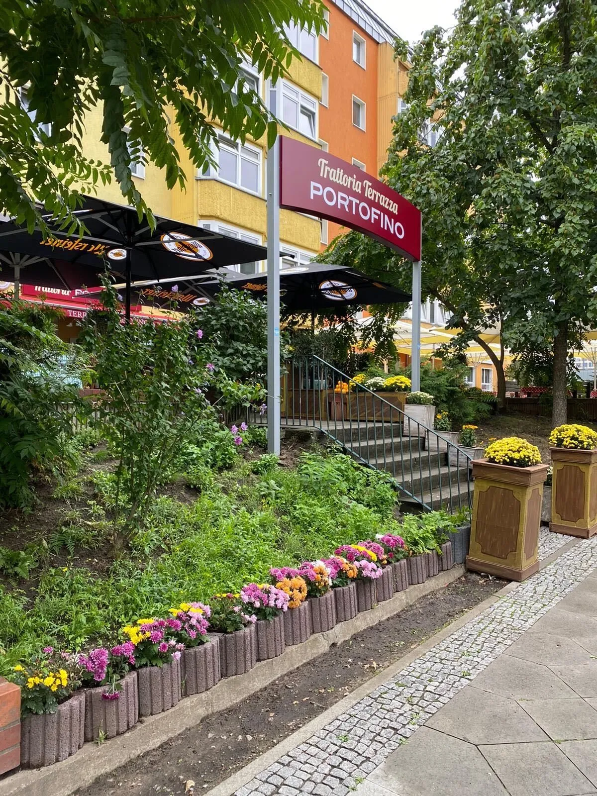 BookNoFees: Restaurant – Terrazza Portofino – Berlin – Portofino Terrace, photo 1