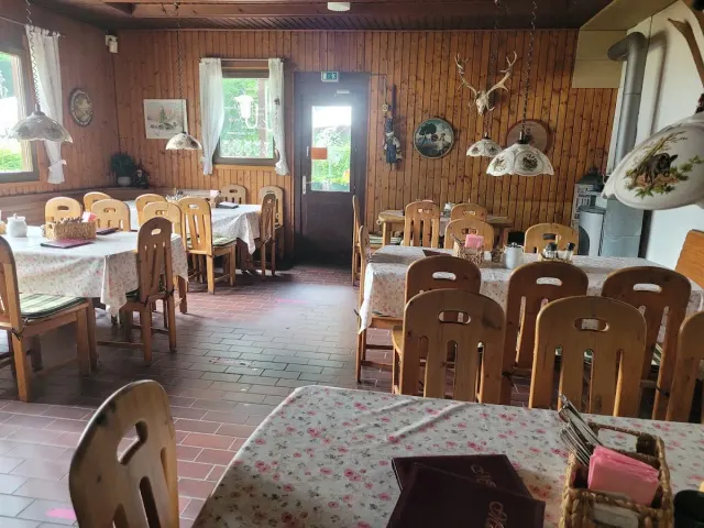 BookNoFees: Gaststätte Nordhelle, Herscheid