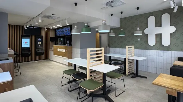 BookNoFees: Restaurant – Hesburger – Sofia – Hesburger, photo 2