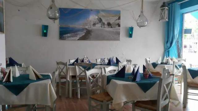 BookNoFees: Restaurant – Taverne Platia, Inh. Asterios Aliprasitis – Kamen – Platia Taverns, owned by Asterios Aliprasitis, photo 2