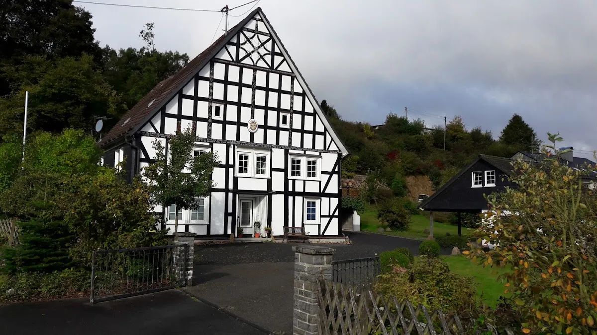 BookNoFees: Restaurant – Landgasthof Schwermer – Kirchhundem – Schwermer Country Inn, photo 1