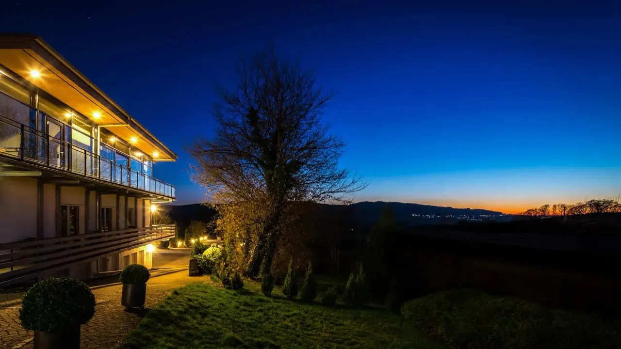 BookNoFees: Restaurant – Hotel & Restaurant Antoniushütte – Balve-Eisborn – Antoniushütte Hotel & Restaurant, photo 1