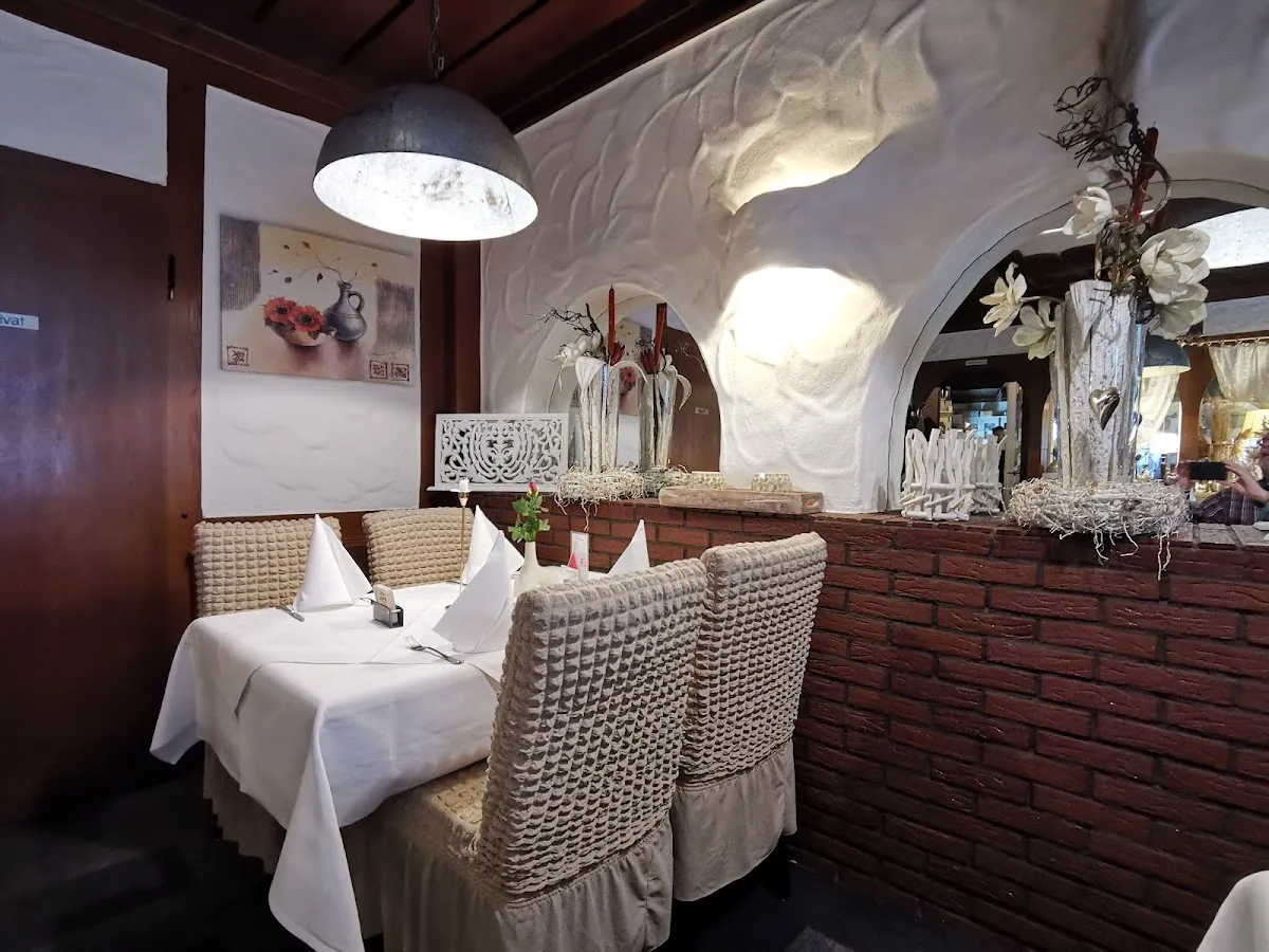 BookNoFees: Restaurant – Restaurant Wintergarten – Bochum – Wintergarten Restaurant, photo 1