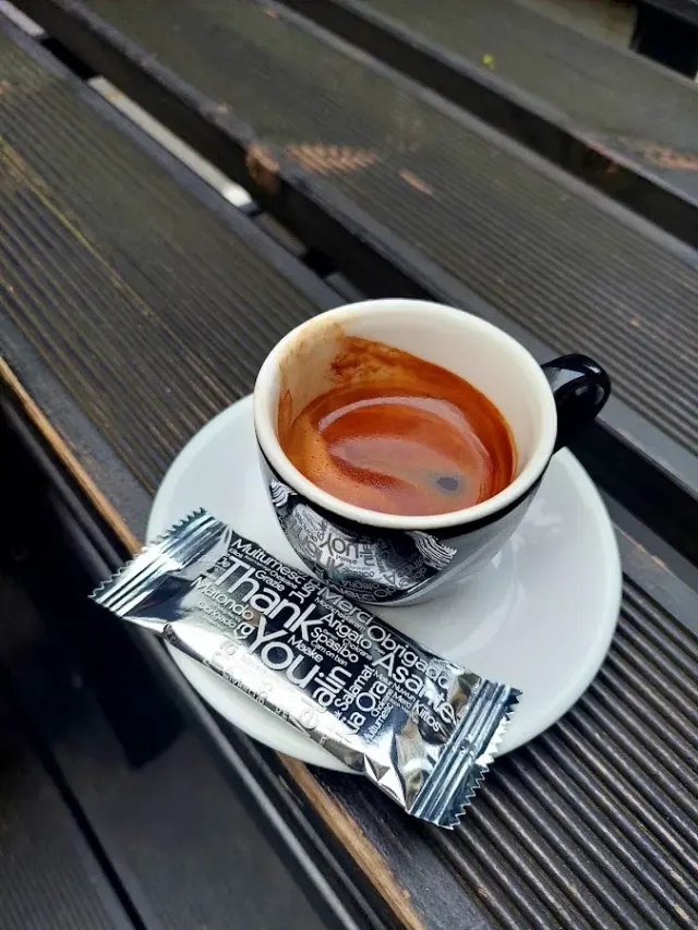 BookNoFees: Café – Kvart – Belgrade – Quarter, photo 2