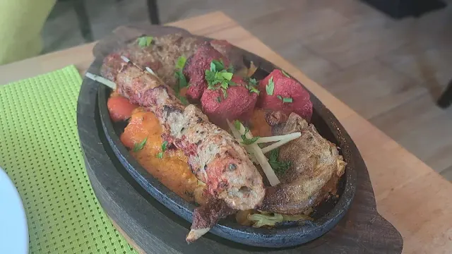 BookNoFees: Restaurant – Lahori Masala – Netphen – Lahori Masala, photo 2