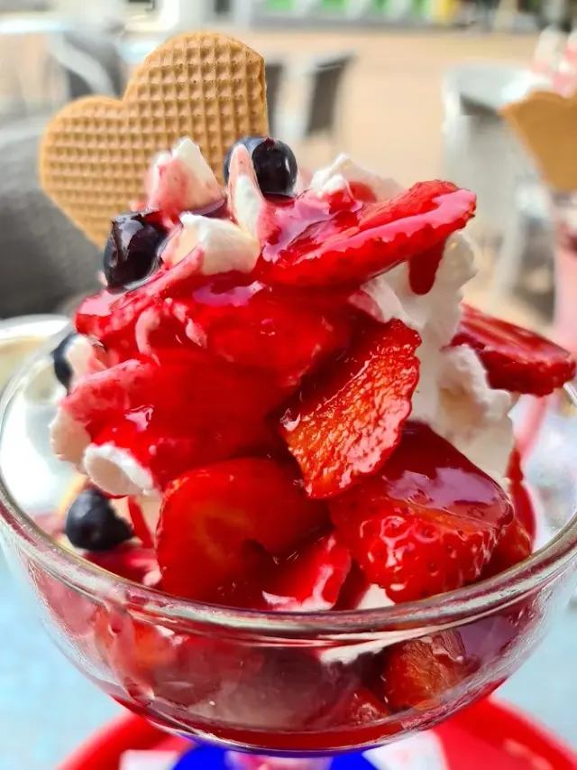 BookNoFees: Restaurant – Cortina Eiscafe – Herne – Cortina Eiscafe, photo 2
