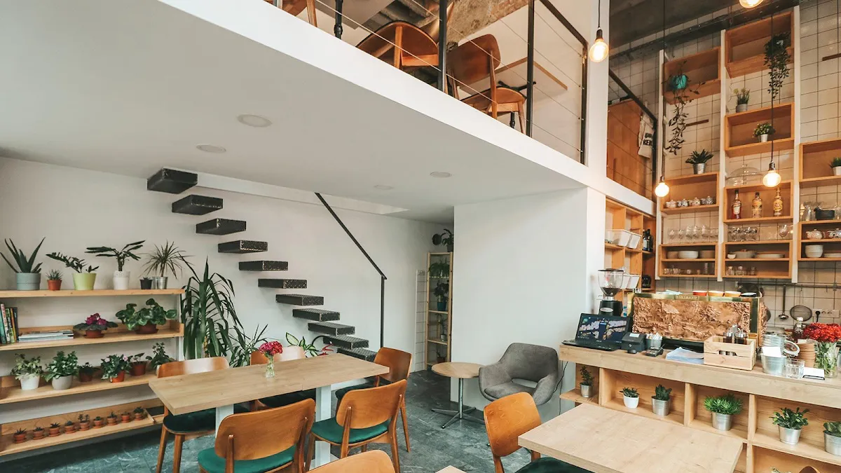 BookNoFees: Café – Bloom – Belgrade – Bloom, photo 1