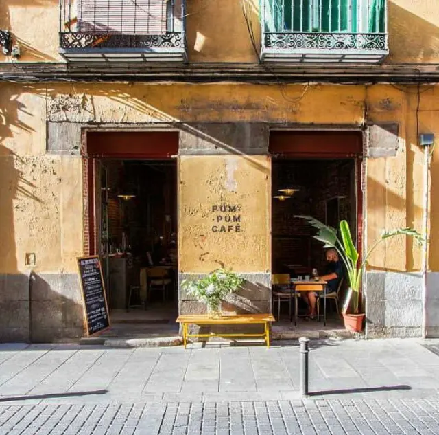 BookNoFees: Café – Pum Pum Café – Madrid – Five Five Café, photo 2