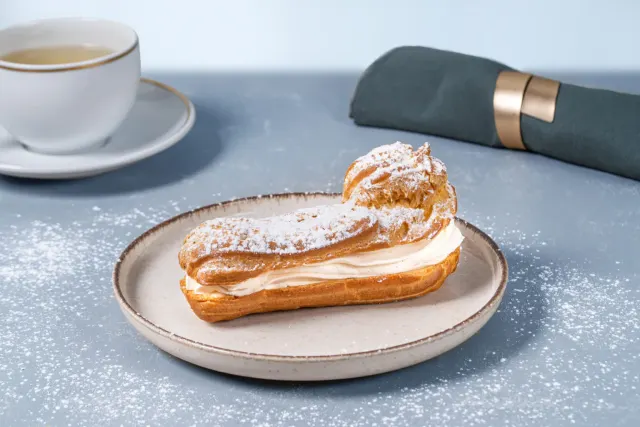 BookNoFees: Pastelaria Suíça, Lisbon