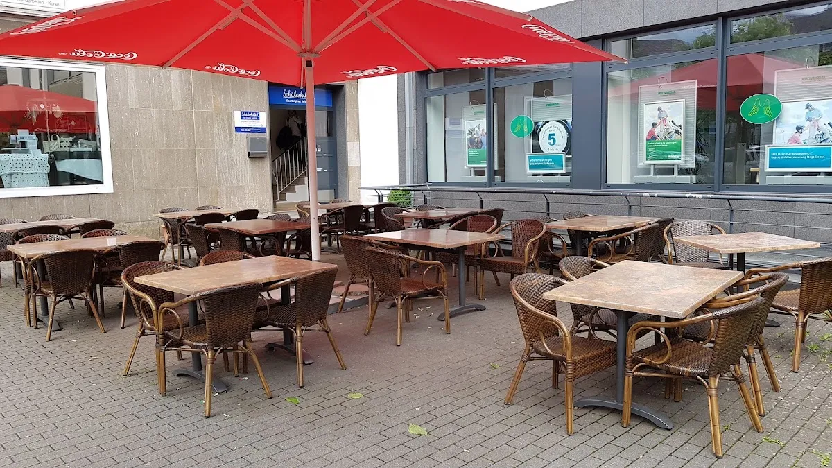 BookNoFees: Restaurant – Etna Pizzeria – Wenden – Etna Pizzeria, photo 1