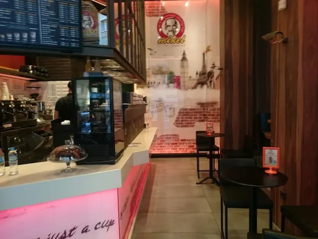 BookNoFees: Café – Mikel – Athens – Mikel, photo 3