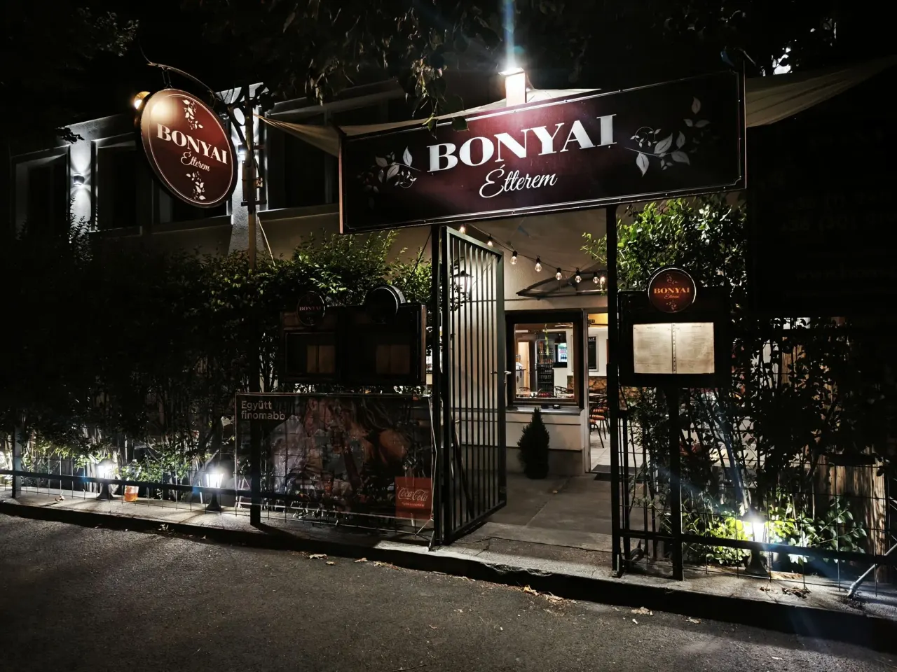 BookNoFees: Restaurant – Bonyai Étterem – Budapest – Bonyai Restaurant, photo 1