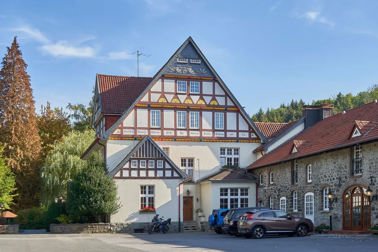 BookNoFees: Restaurant – Hotel-Restaurant Haus Recke – Balve-Volkringhausen – Haus Recke Hotel and Restaurant, photo 1