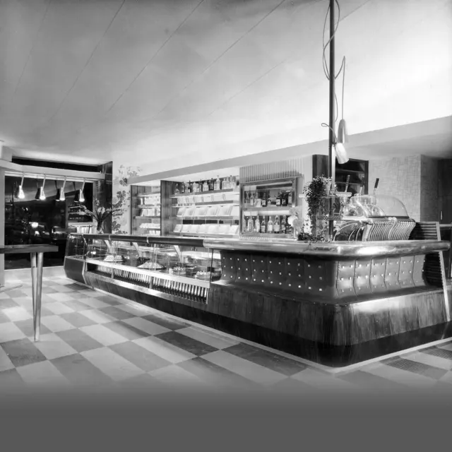 BookNoFees: Café – Aida – Vienna – Aida, photo 3