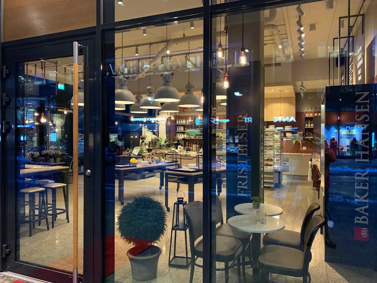 BookNoFees: Café – Baker Hansen – Oslo – Baker Hansen, photo 1