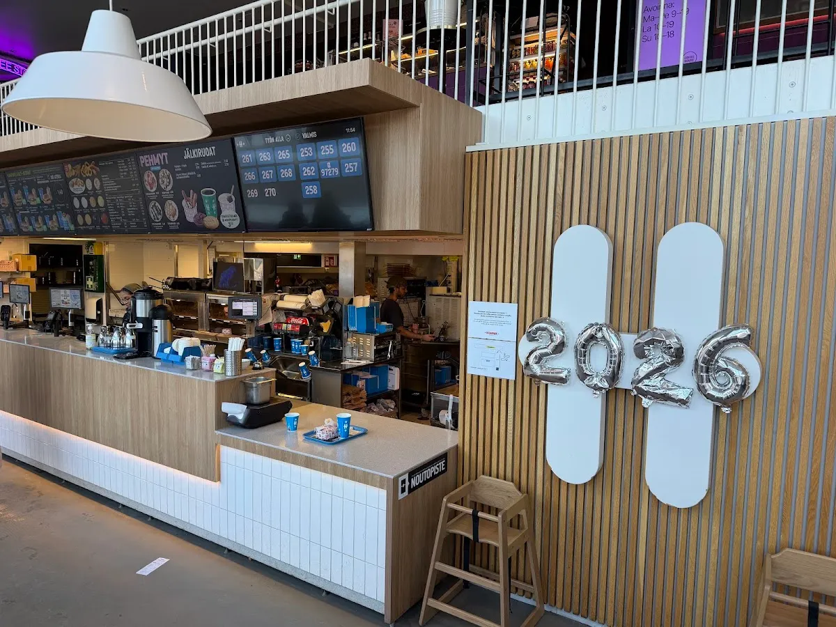 BookNoFees: Snack bar – Hesburger – Helsinki – Hesburger, photo 1