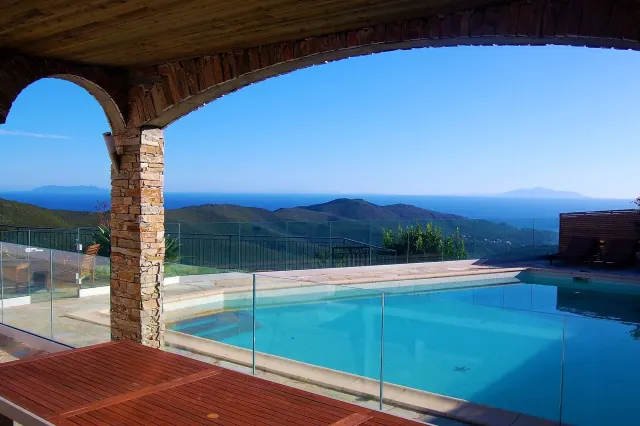 BookNoFees: Villa in Sisco, with a private swimming pool and sea views – SISCO