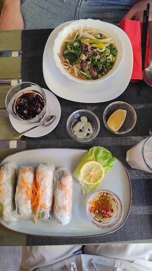 BookNoFees: Snack bar – Kod Vijetnamca – Belgrade – At the Vietnamese's, photo 2